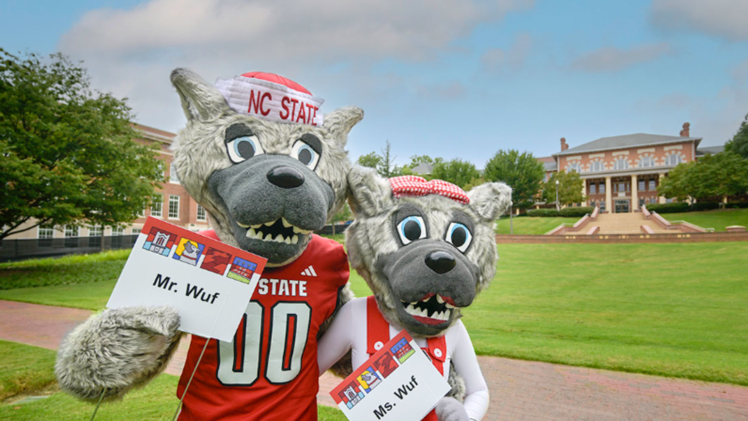 Yard sign campaign Mr and Mrs Wuf