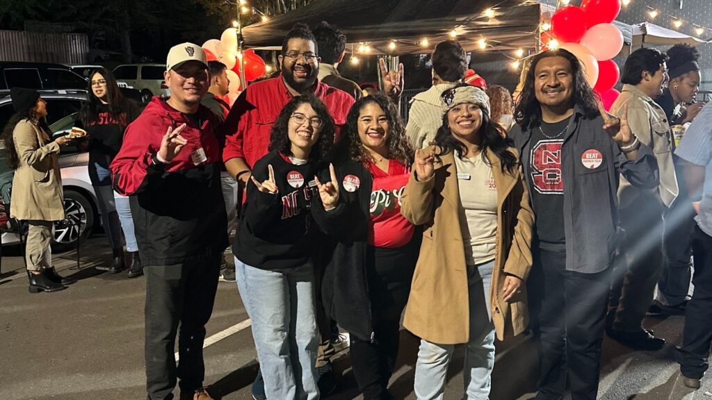 LAN - Red and White Week